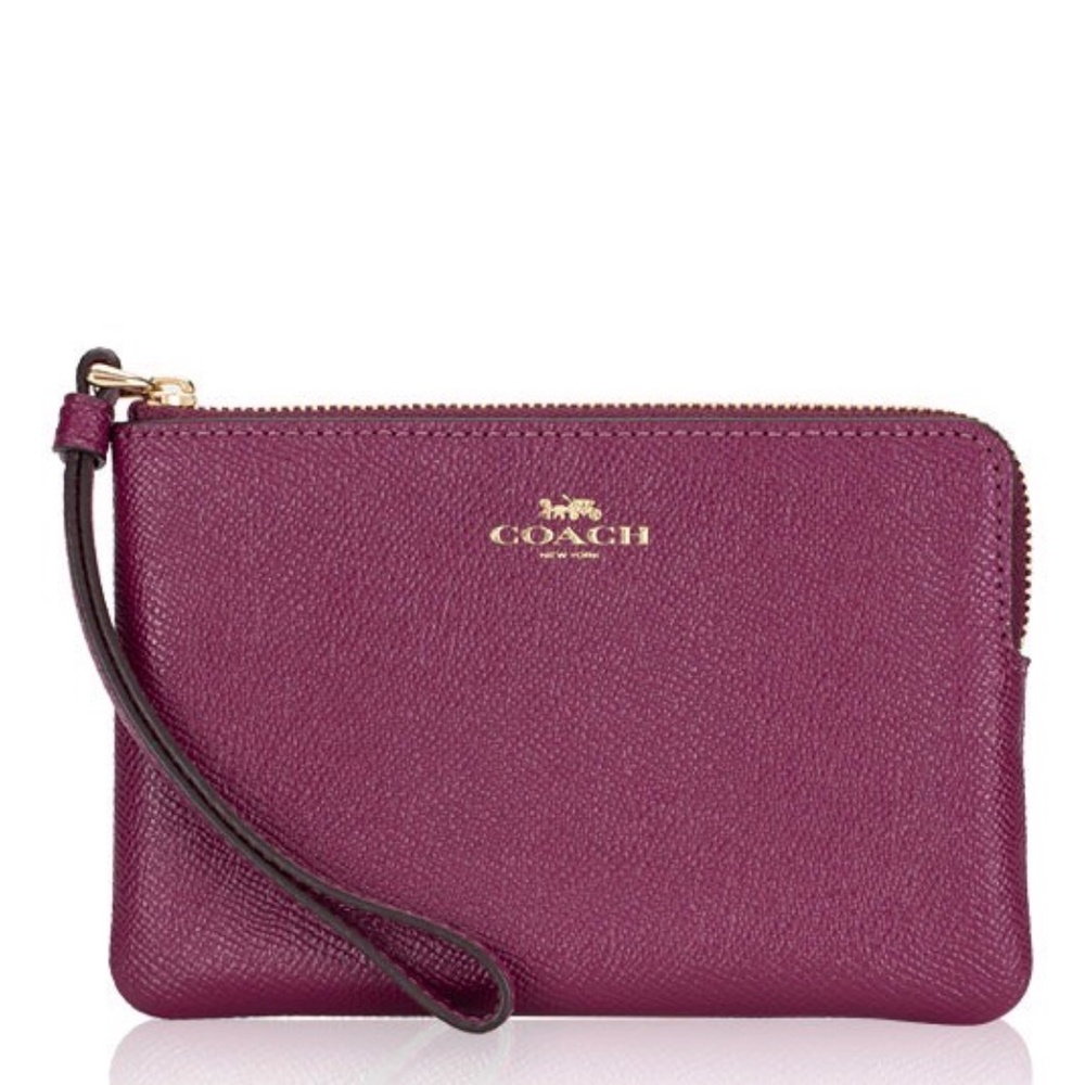 Coach Corner Zip Wristlet - Dark Berry